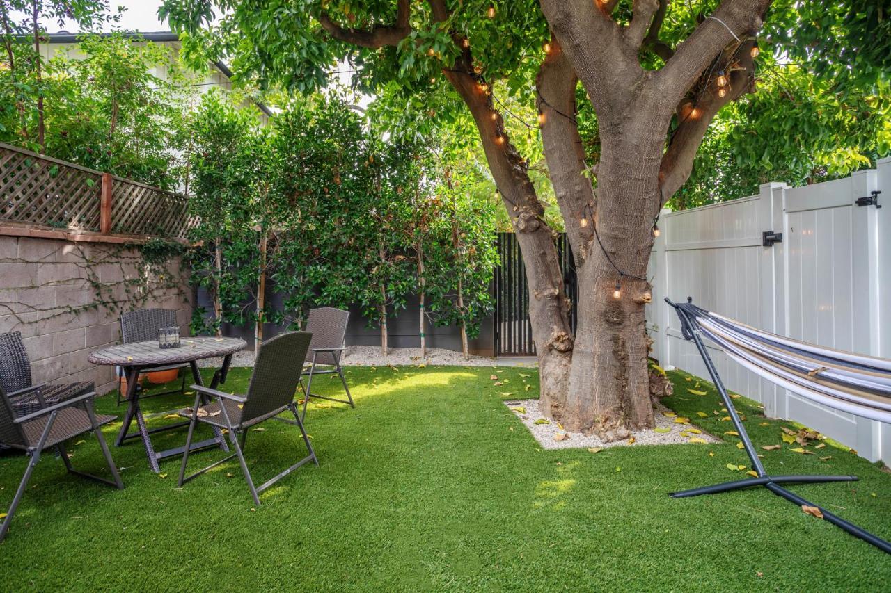 Serene 1 Bed Guest House With Patio Sleeps 6 Los Ángeles Exterior foto